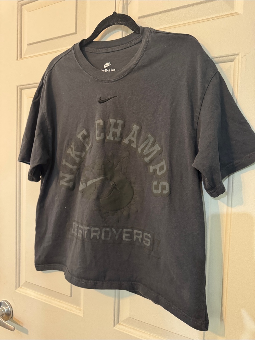 Nike Charcoal Gray Short Sleeve Graphic Tee
